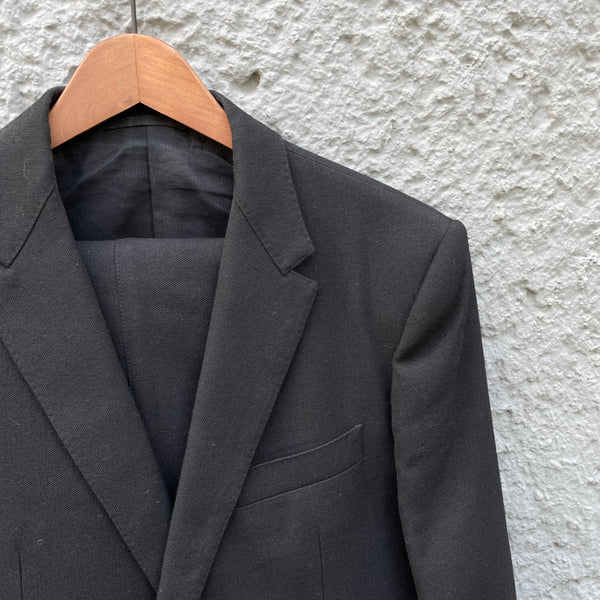 Black Two-Piece Suit GM/2320 WIM/10-PM/2414L WIM/10