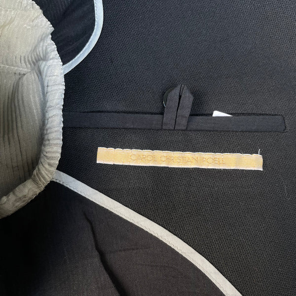 Black Two-Piece Suit GM/2320 WIM/10-PM/2414L WIM/10