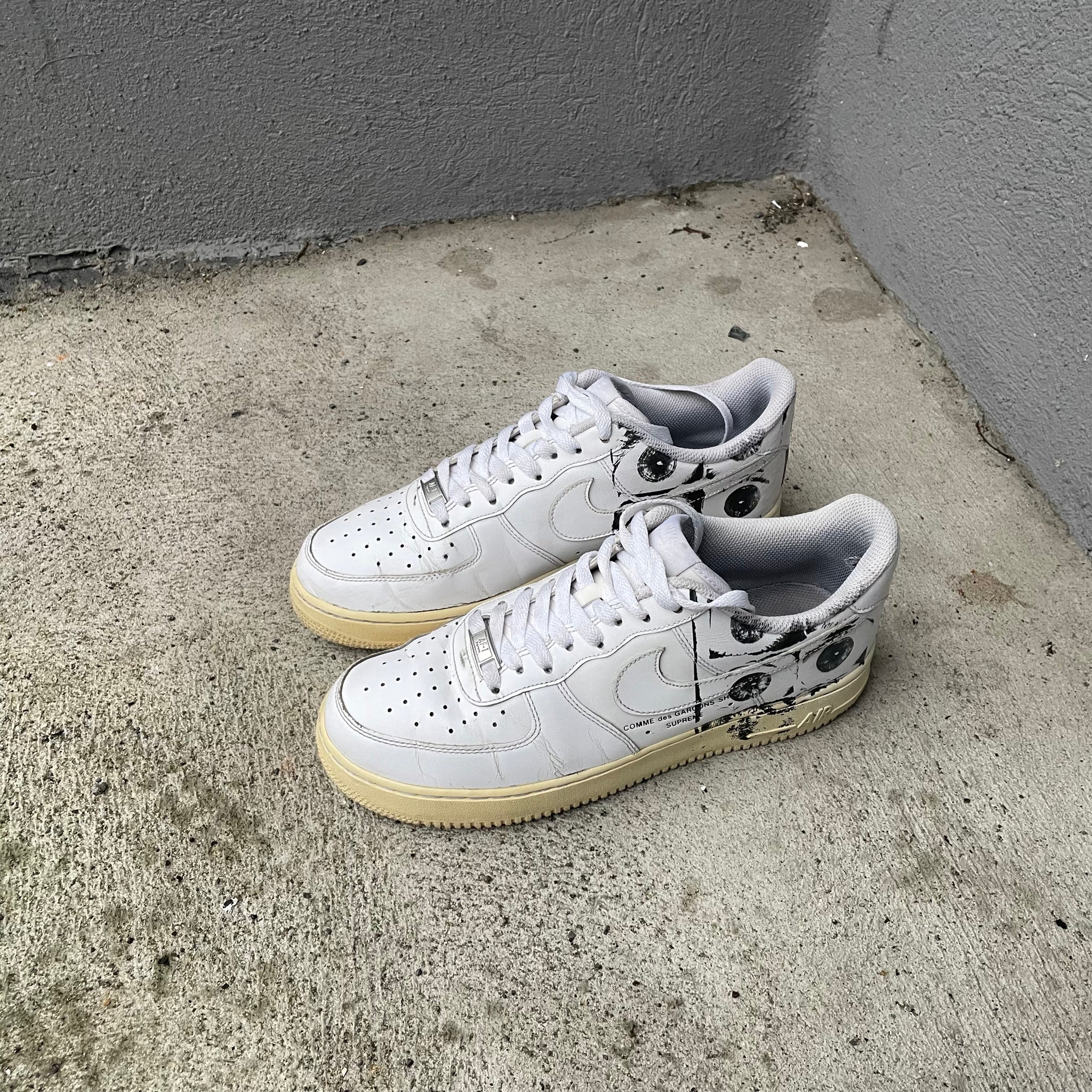 Comme des Garcons Shirt x Supreme x Nike Air Force 1 Eyes White Comme des Garcons Shirt x Supreme x Nike Air Force 1 Eyes White