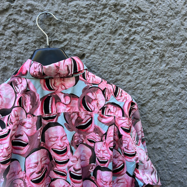 Comme des Garcons Shirt x Yue Minjun Laughing Man Pink Shirt S/S21 Backside detail