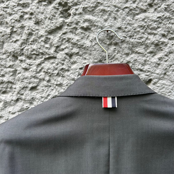 Thom Browne Grey Three-Roll-Two Blazer Jacket Collar Detail