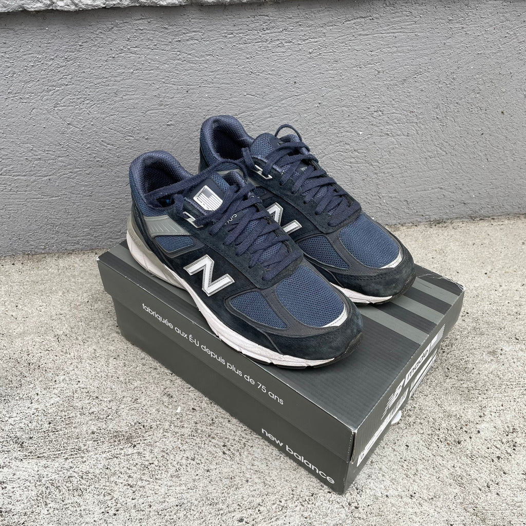 Junya Watanabe x New Balance Navy 990v5 Sneaker – Asa Nisi Masa Junya Watanabe x New Balance Navy 990v5 Sneaker – Asa Nisi Masa